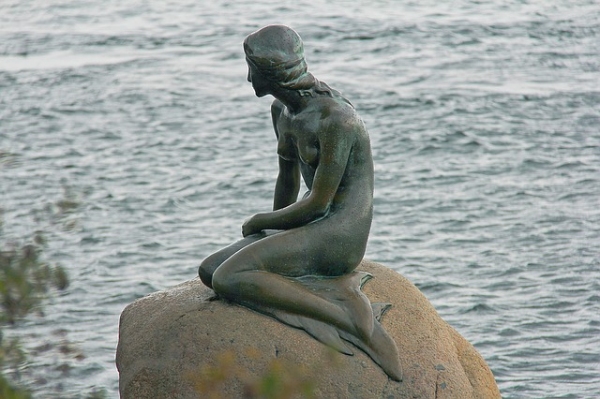 The Little Mermaid statue